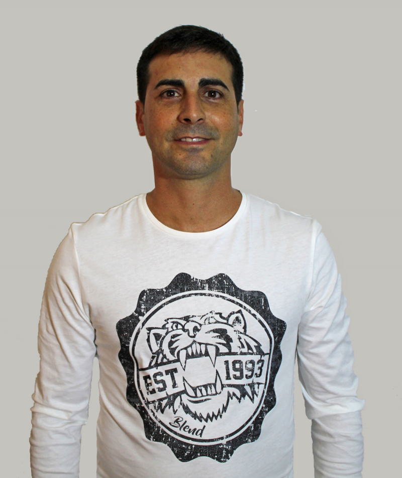 Camiseta de hombre de manga larga, modelo Blend 20705294/70005, de color blanco marfil - 3 - La Casa Dels Pantalons