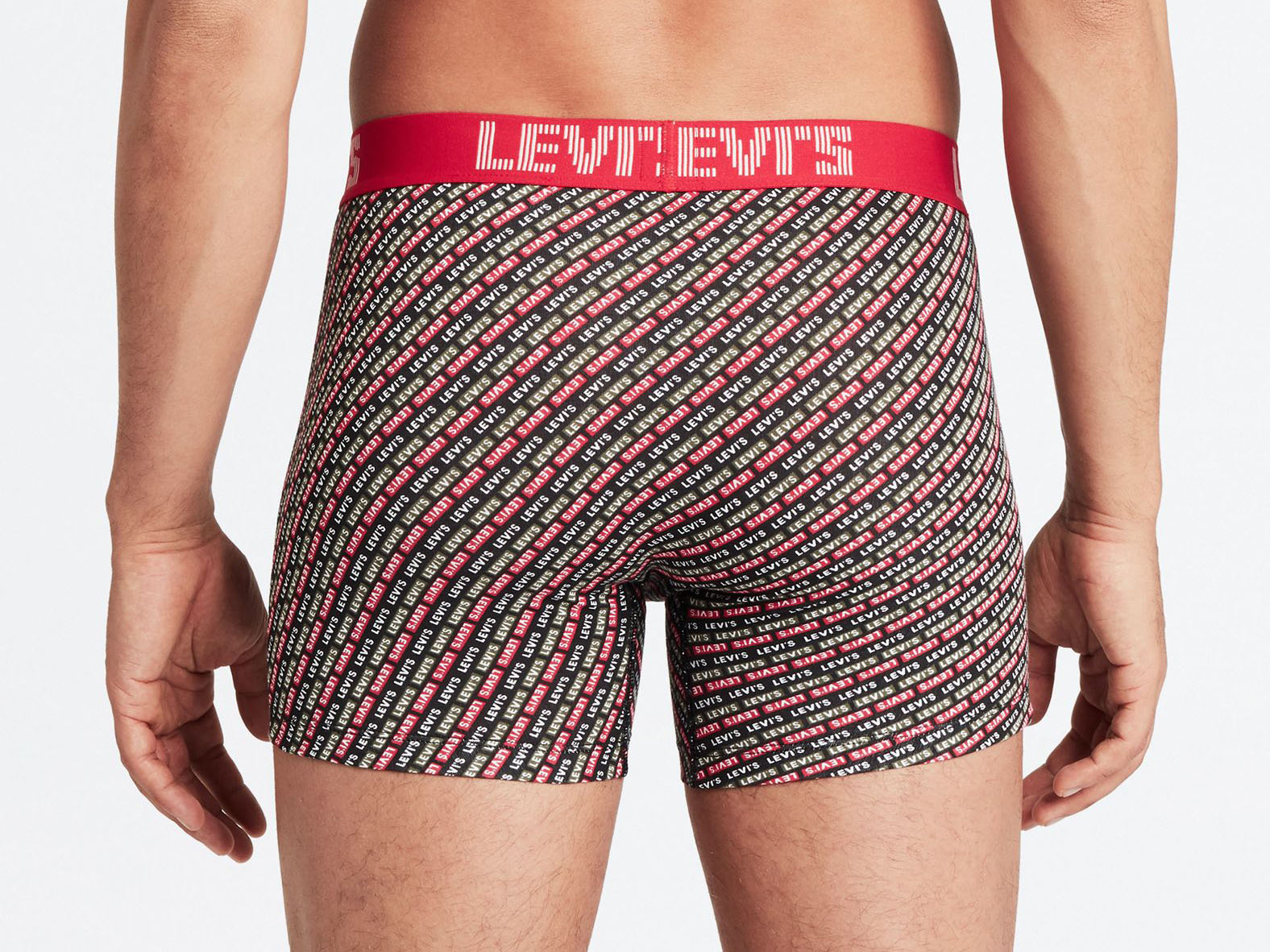  - 3 - La Casa Dels Pantalons