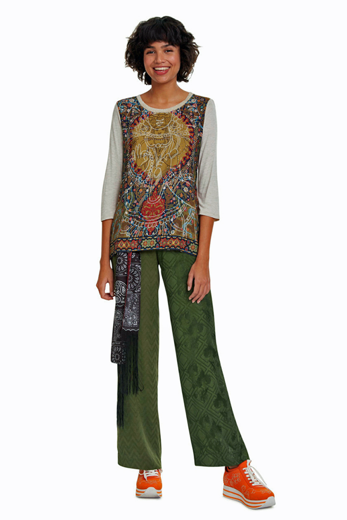  - 2 - La Casa Dels Pantalons