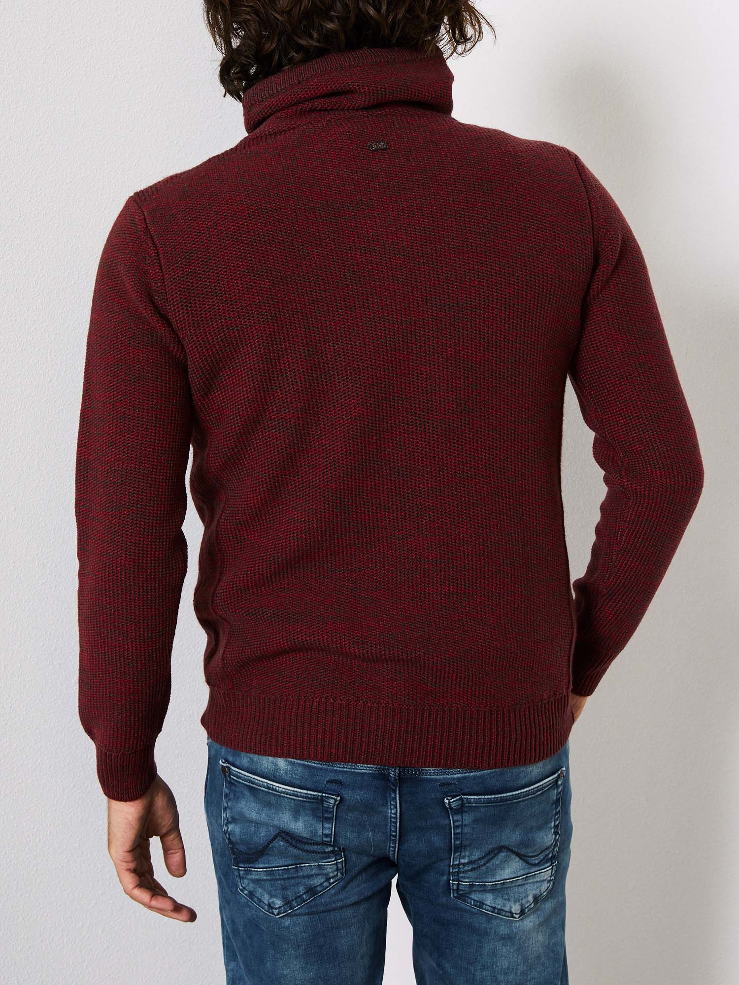  - 3 - La Casa Dels Pantalons