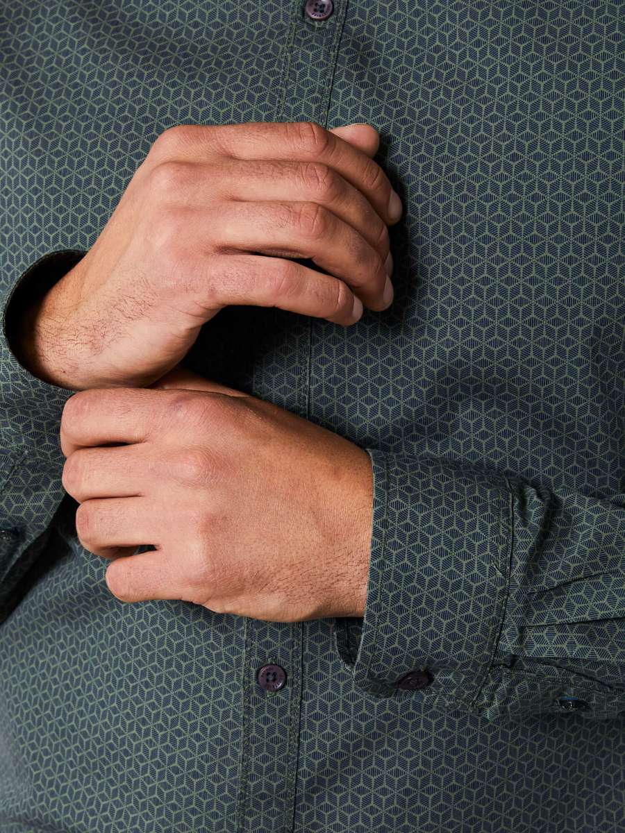 Petrol camisa de hombre SIL410/6120 color verde caqui - 2 - La Casa Dels Pantalons