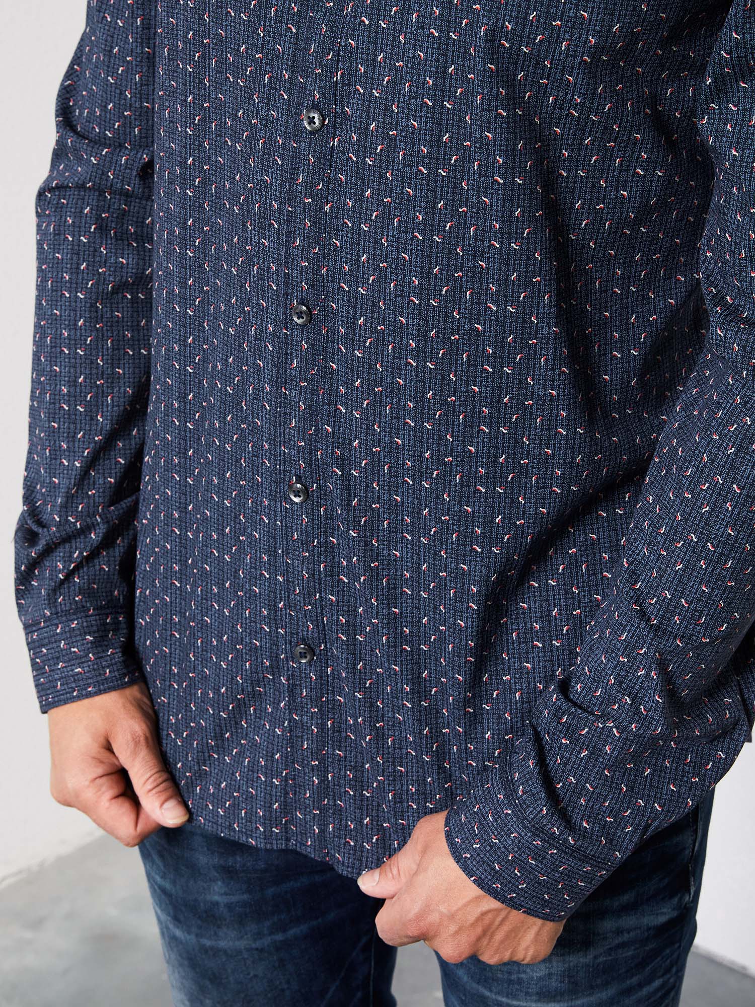 Camisa d'home de màniga llarga, Petrol SIL423/5091, de color blau marí amb mostra - 3 - La Casa Dels Pantalons