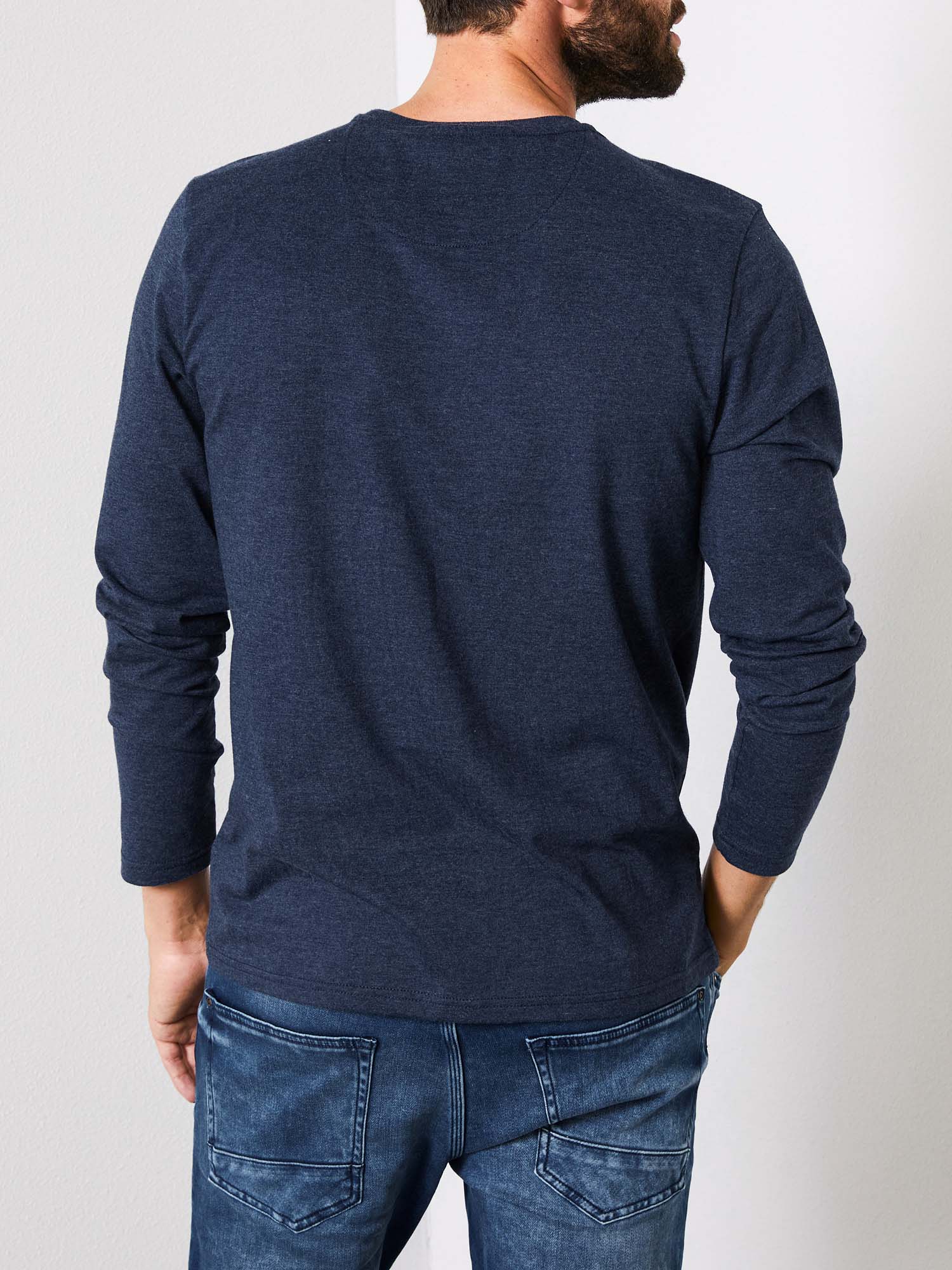 Camiseta de hombre, cuello redondo y manga larga, marca Petrol (TLR640/5082) color azul petróleo - 2 - La Casa Dels Pantalons