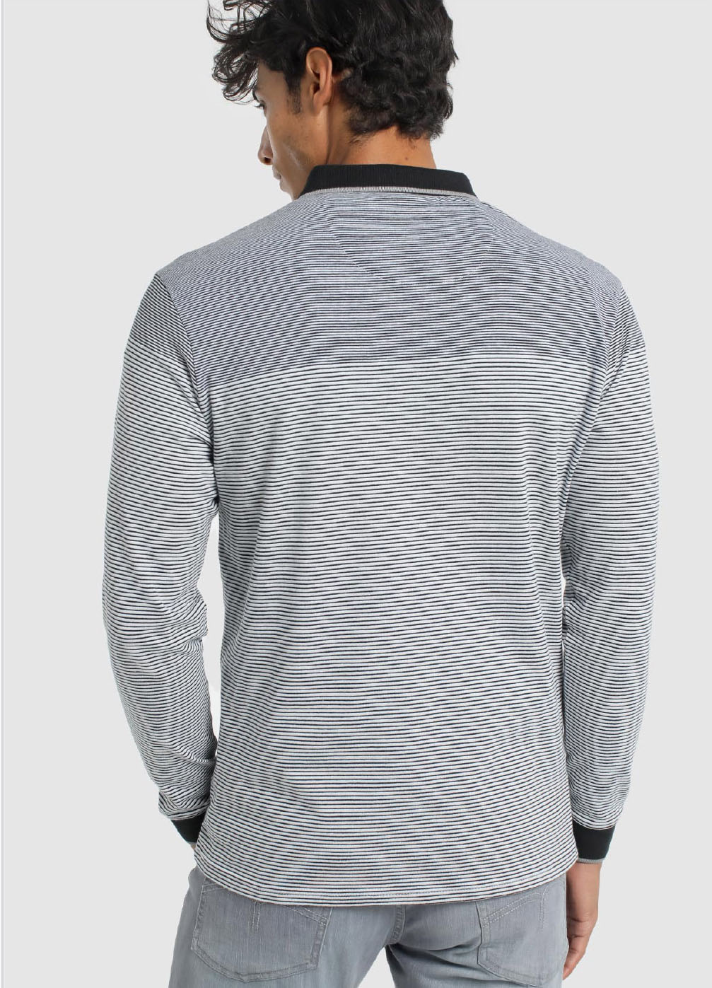  - 3 - La Casa Dels Pantalons