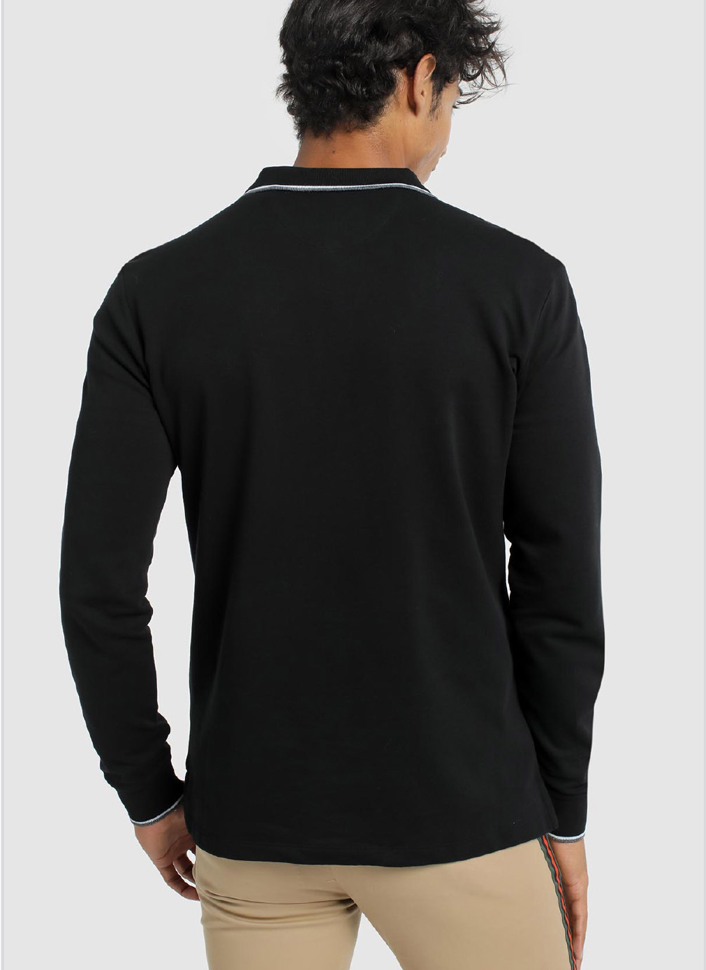  - 2 - La Casa Dels Pantalons