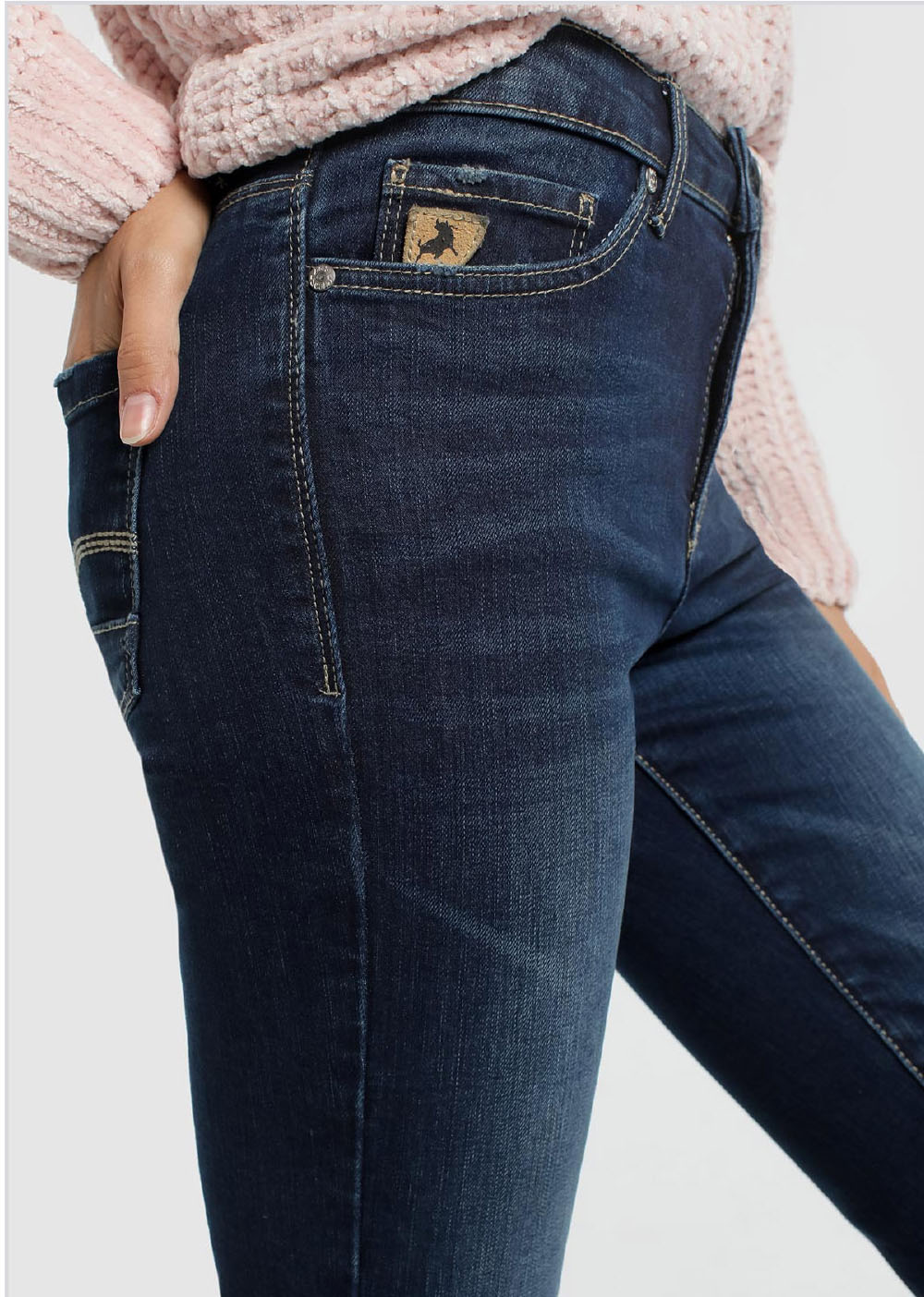  - 2 - La Casa Dels Pantalons