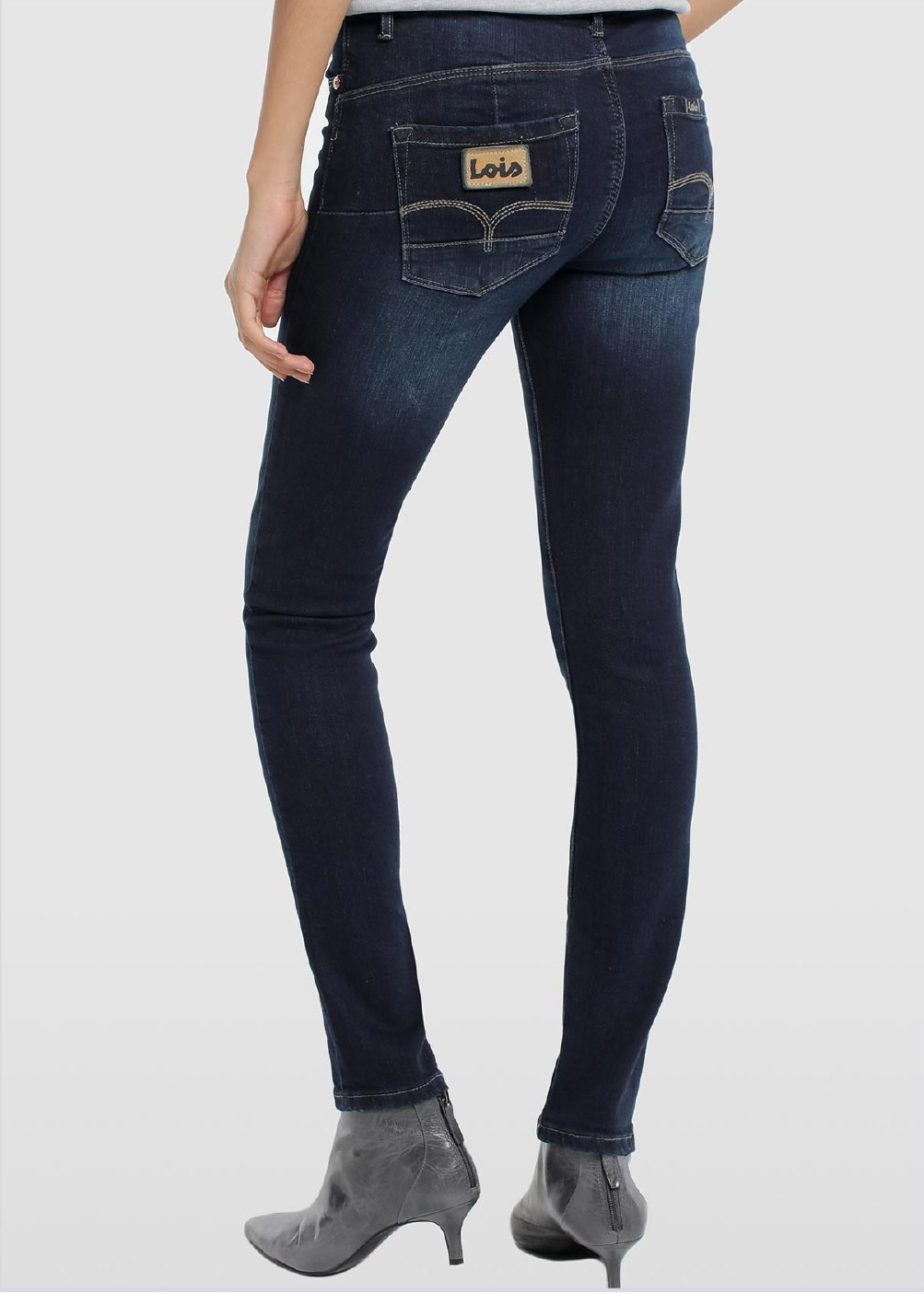  - 3 - La Casa Dels Pantalons