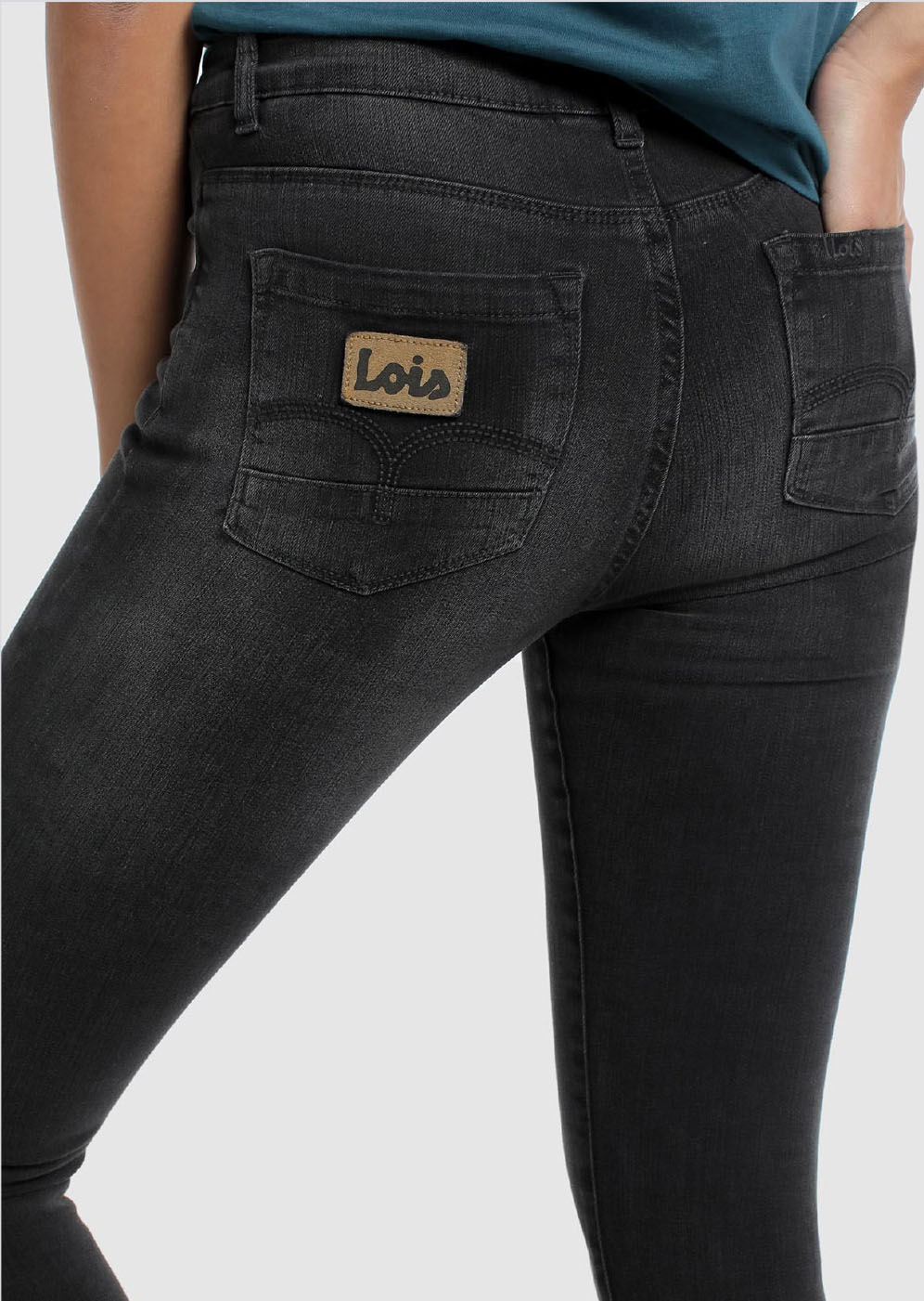  - 2 - La Casa Dels Pantalons