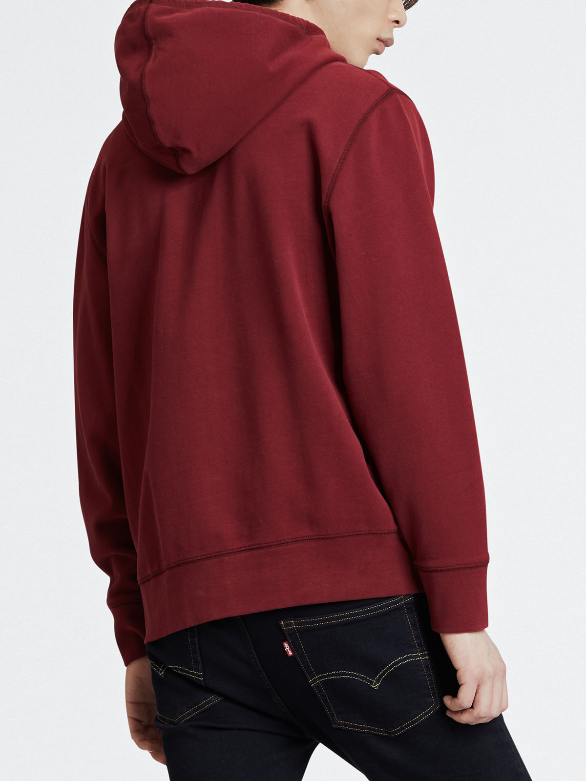 Levi's sudadera con capucha 56177.00.06 color rojo - 2 - La Casa Dels Pantalons