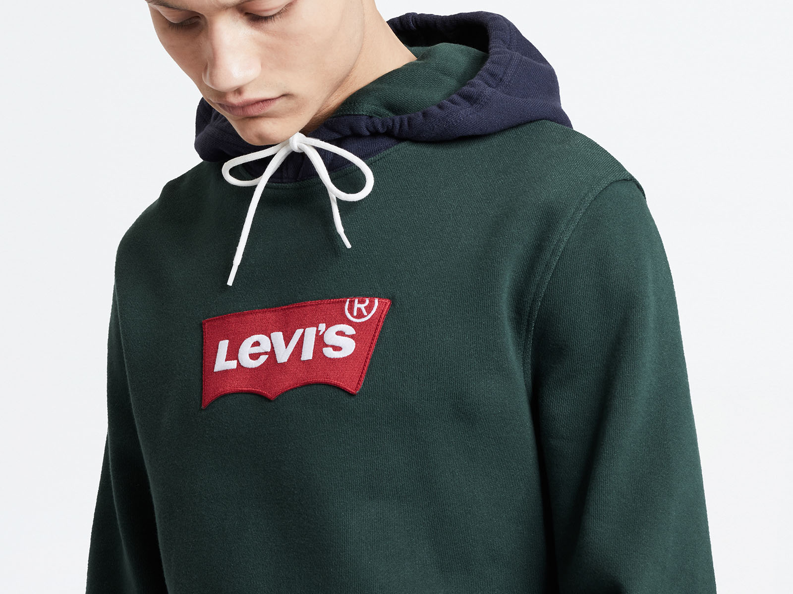  - 2 - La Casa Dels Pantalons