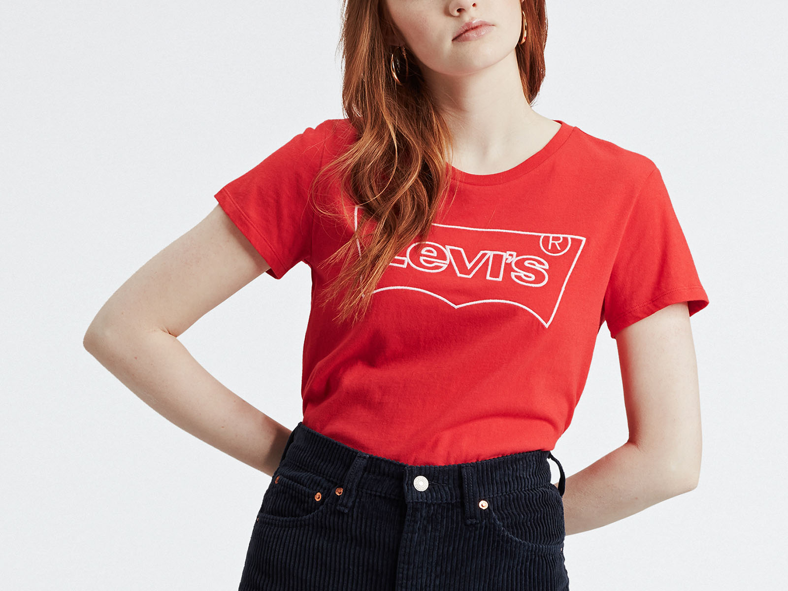 Samarreta de màniga curta de dona, Levi's 17369.06.20, de color vermell i logo batwing - 3 - La Casa Dels Pantalons