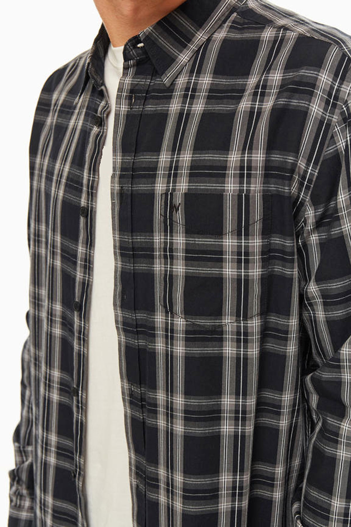 Camisa d'home de cotó, de màniga llarga, Wrangler W5A14M100 de quadres de colors negre i gris - 3 - La Casa Dels Pantalons