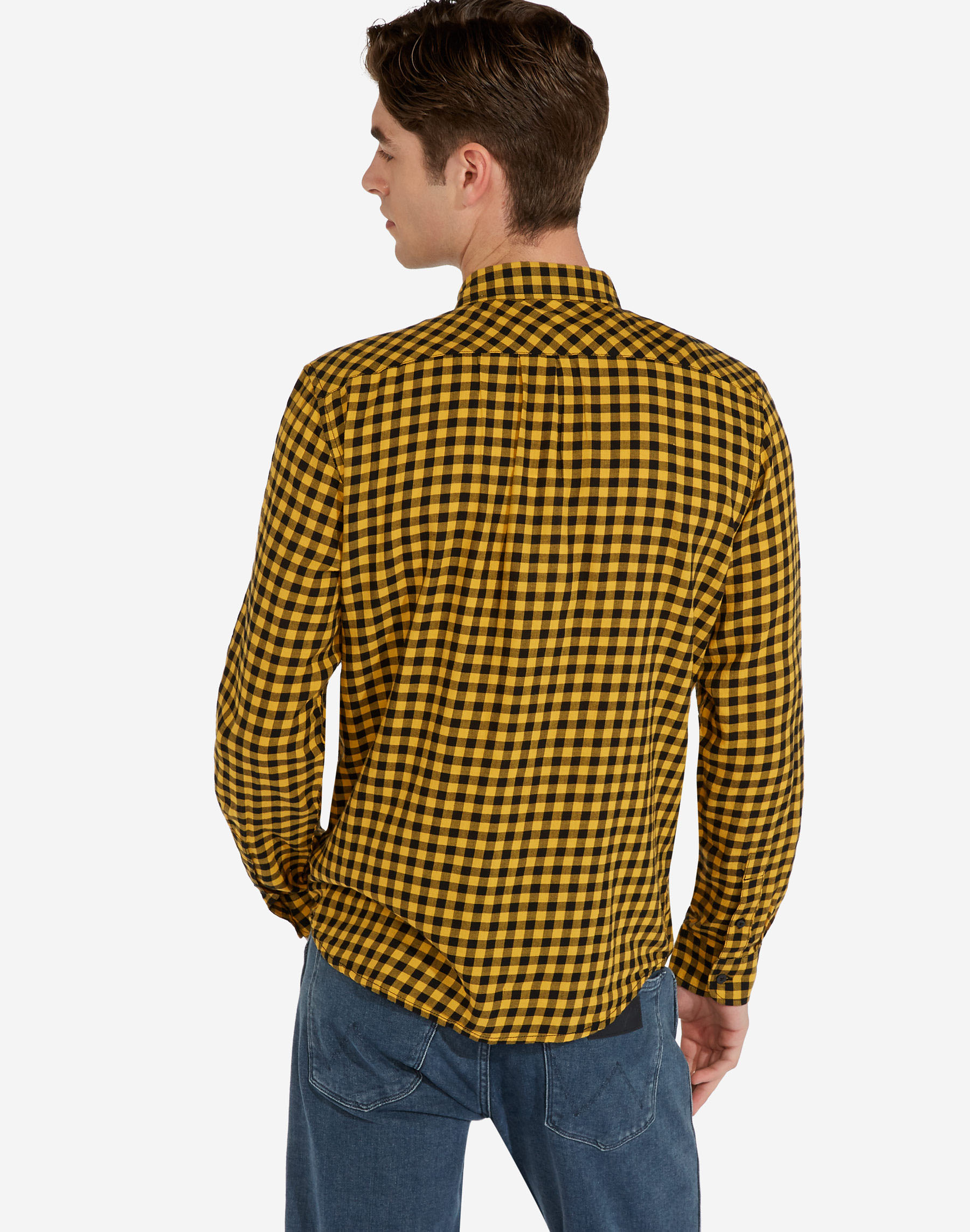 Camisa de hombre de algodón, de manga larga, Wrangler W5A5ORY02 de cuadros amarillos y negros - 2 - La Casa Dels Pantalons