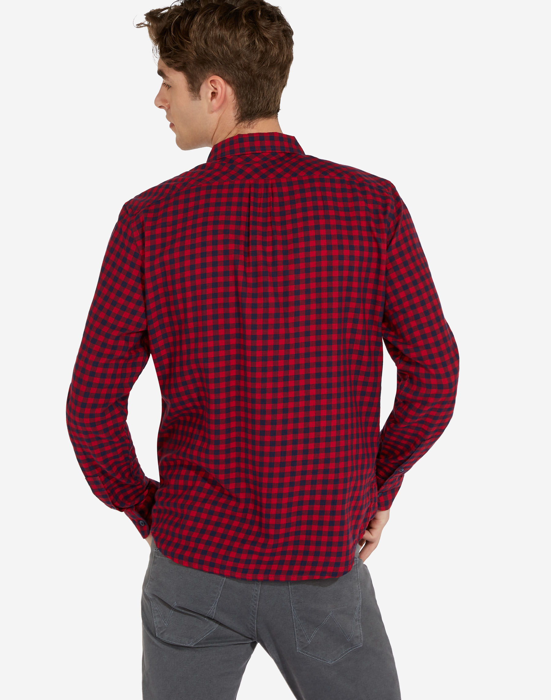  - 3 - La Casa Dels Pantalons