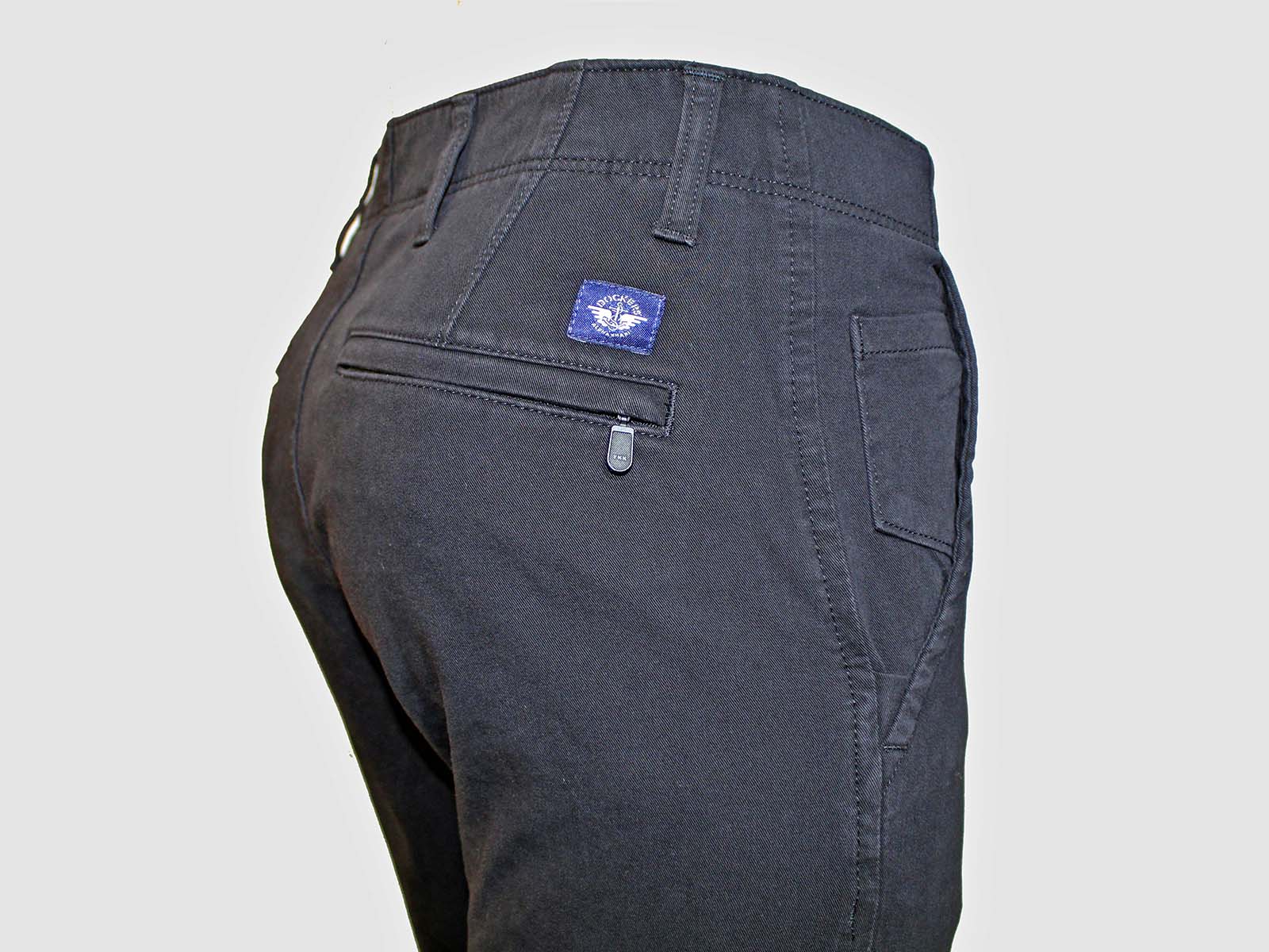 Pantalones de hombre Dockers Alpha Khaki 360 slim (recto estrecho) 39900-0005 color gris oscuro - 2 - La Casa Dels Pantalons