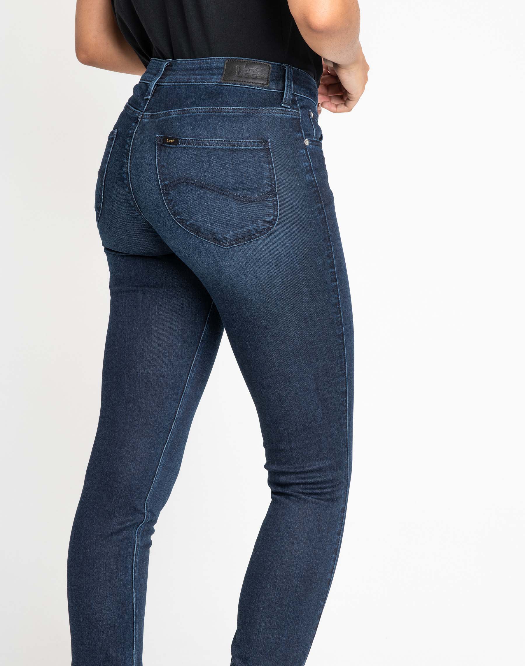 Pantalones vaqueros de mujer Lee Scarlett skinny (pitillo) L526RKIN color tejano oscuro - 3 - La Casa Dels Pantalons