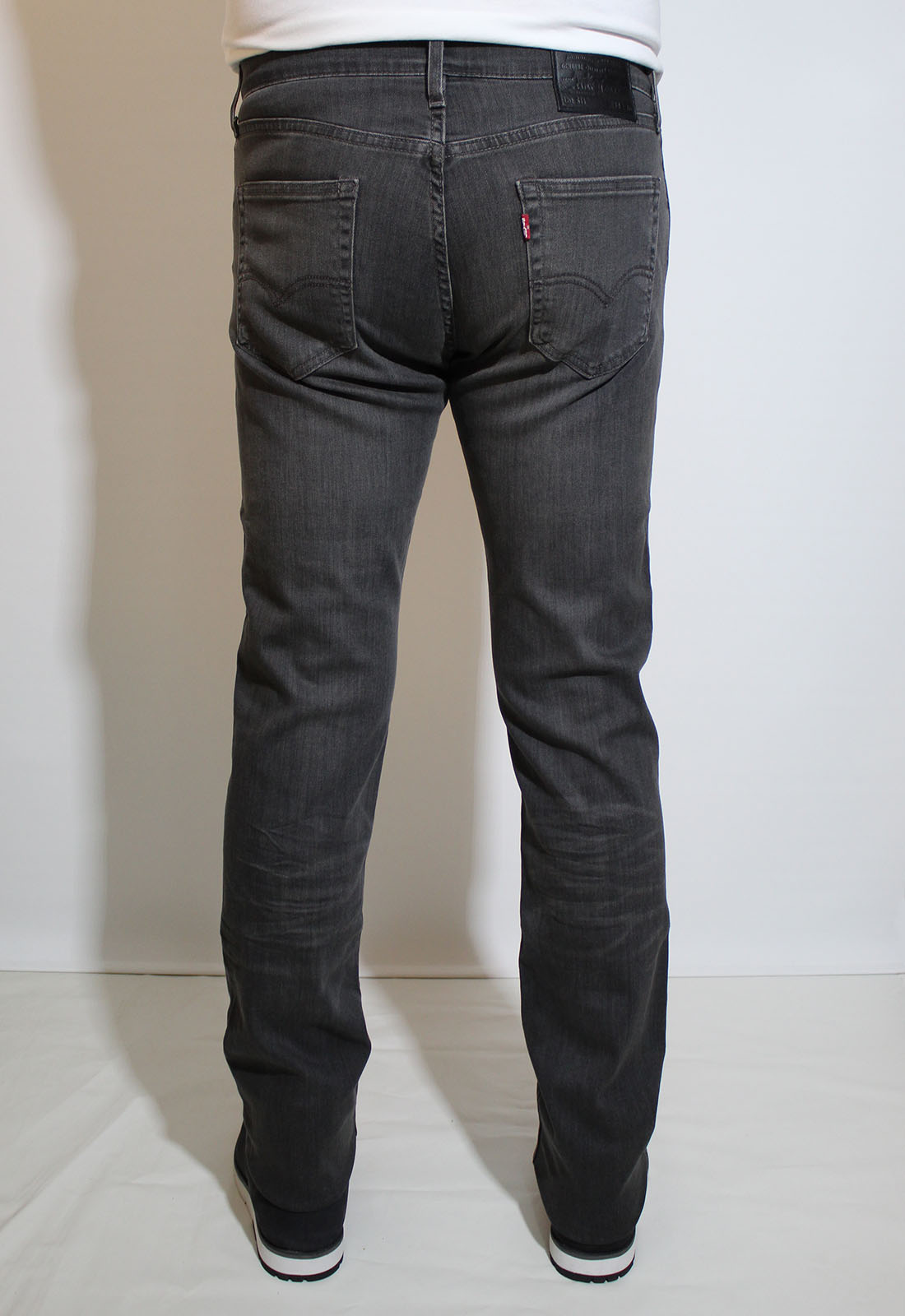 Pantalones vaqueros de hombre Levi's 511 slim, 04511-2091, de color gris - 2 - La Casa Dels Pantalons