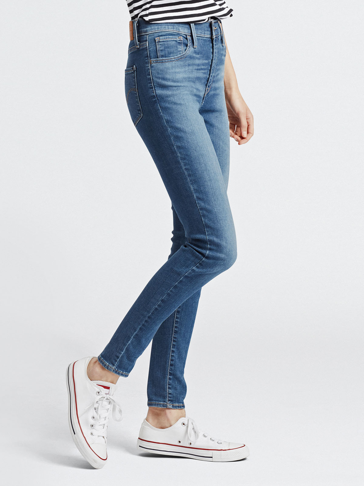  - 3 - La Casa Dels Pantalons