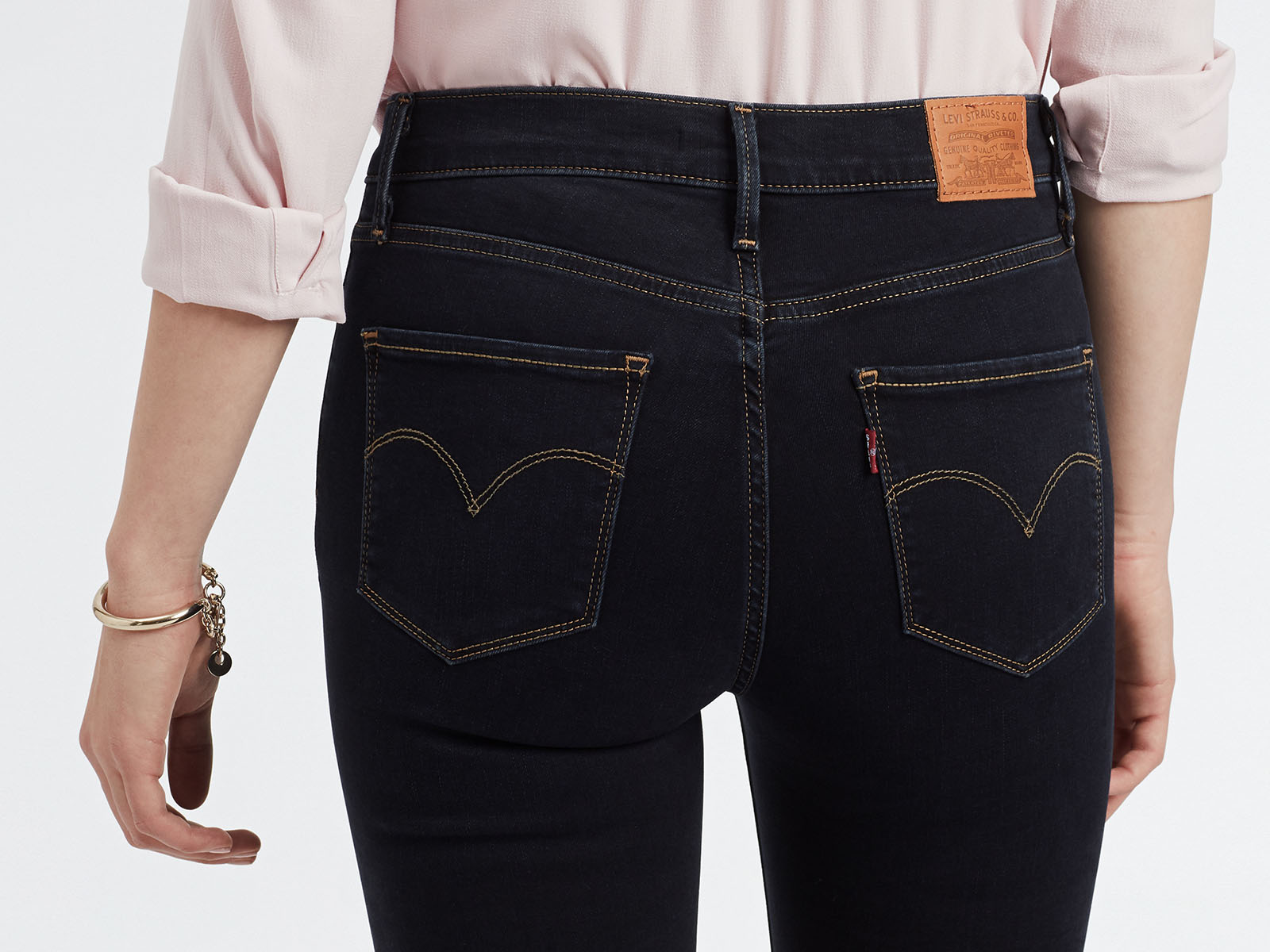 Pantalons texans de dona Levi's 720 high rise super skinny, 52797-0094, de color texà blau negre - 2 - La Casa Dels Pantalons