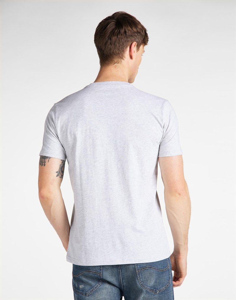 Camiseta de hombre de manga corta, Lee L64VFQ03, color gris vigoré y logo azul - 3 - La Casa Dels Pantalons