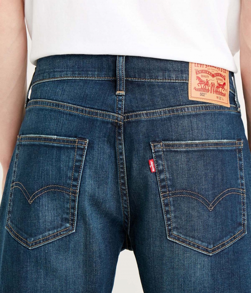 Bermuda d'home Levi's 502 taper short, 32792-0065, de color texà fosc - 2 - La Casa Dels Pantalons