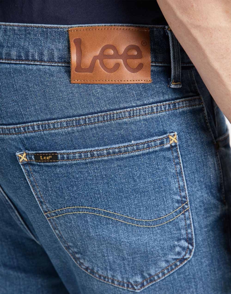 Pantalones vaqueros de hombre Lee Rider slim L701JX68 color tejano lavado a la piedra - 2 - La Casa Dels Pantalons