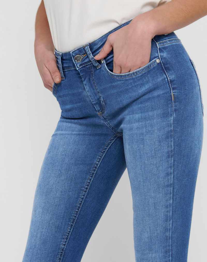 Pantalons texans de dona Only Blush mid waist skinny, model 15225794, rentats a la pedra - 3 - La Casa Dels Pantalons