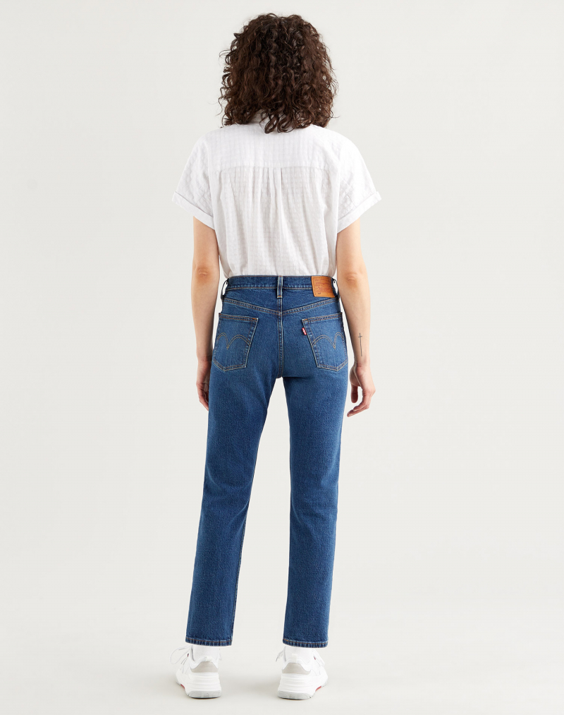 Pantalons texans de dona Levi's 501 woman cropped, model 36200-0157, rentat a la pedra - 3 - La Casa Dels Pantalons