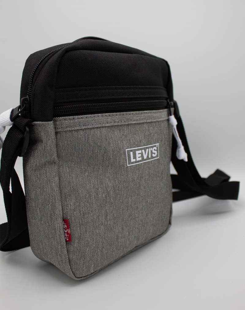 Bandolera de hombre Levi's, modelo 232481/59, de color gris y negro - 2 - La Casa Dels Pantalons