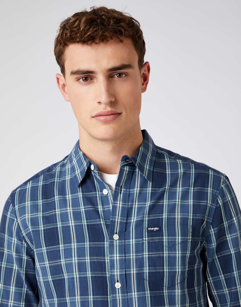 Camisa d'home de màniga llarga Wrangler, model W5A14MXTG, de quadres blaus - 2 - La Casa Dels Pantalons