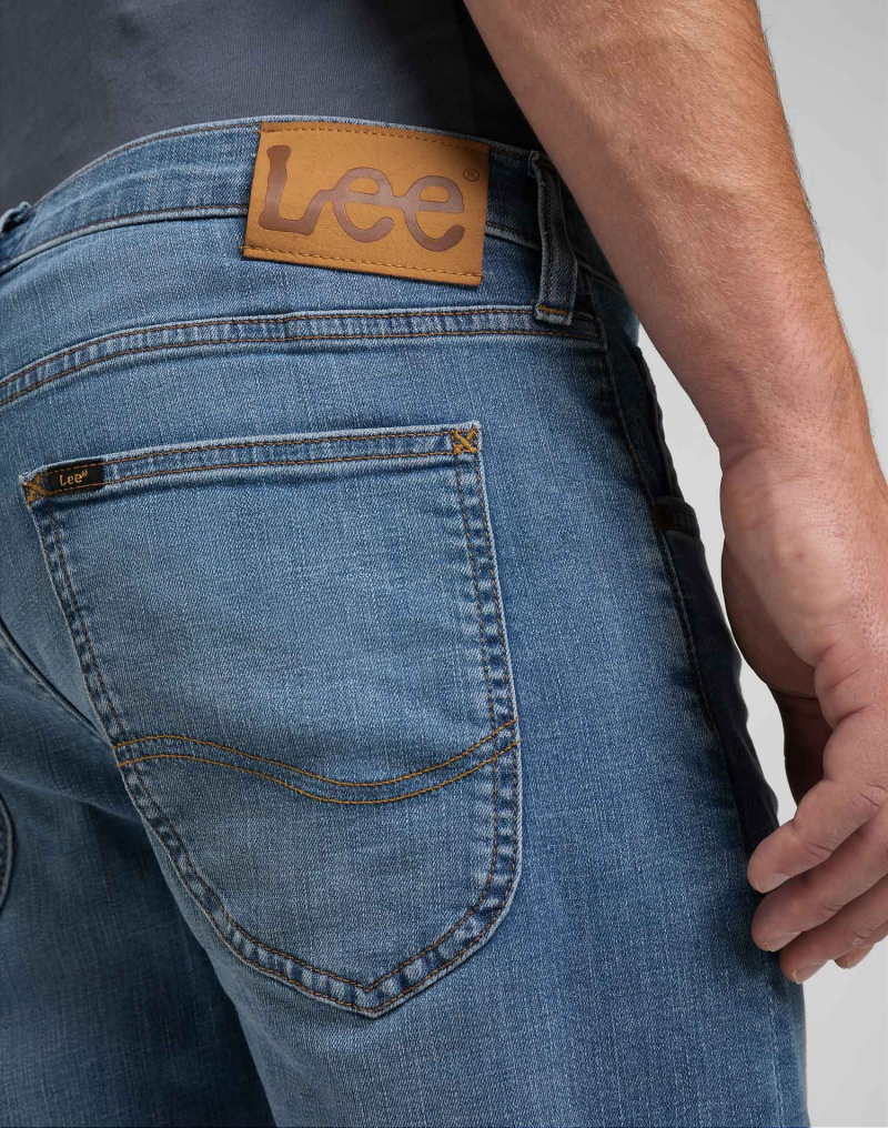 Pantalons texans d'home Lee Rider slim, model L701NLLT, rentats a la pedra - 3 - La Casa Dels Pantalons