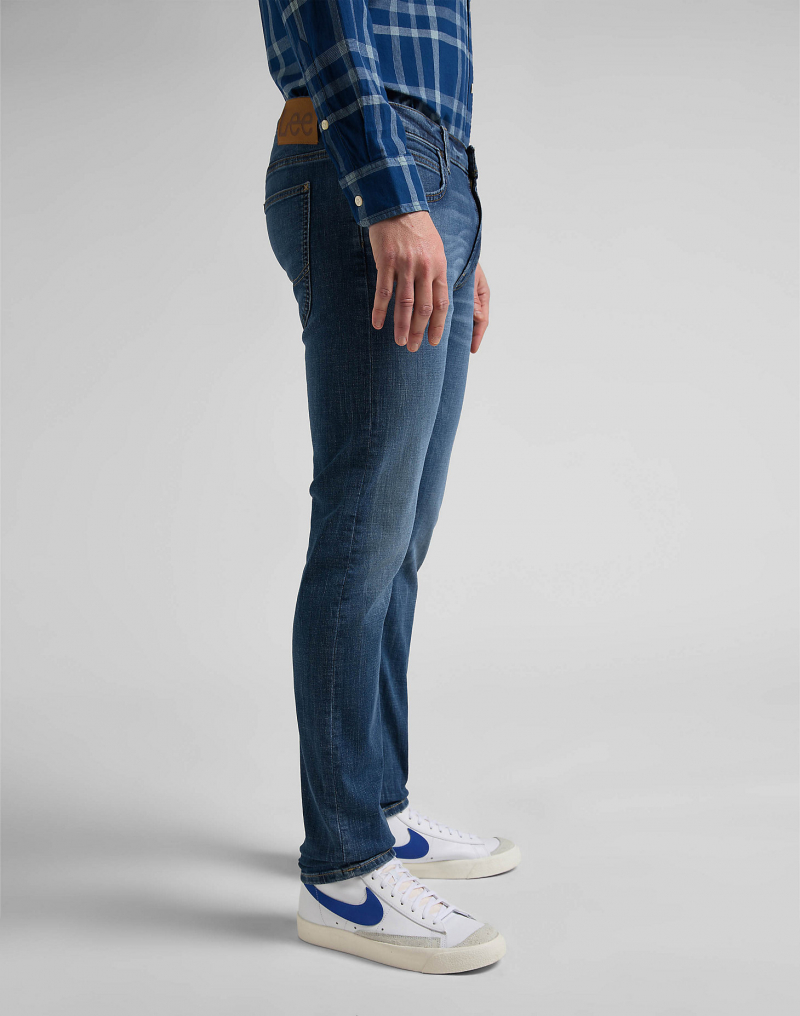 Pantalons texans d'home Lee Luke slim tapered, model L719NLQN, blau mig - 3 - La Casa Dels Pantalons