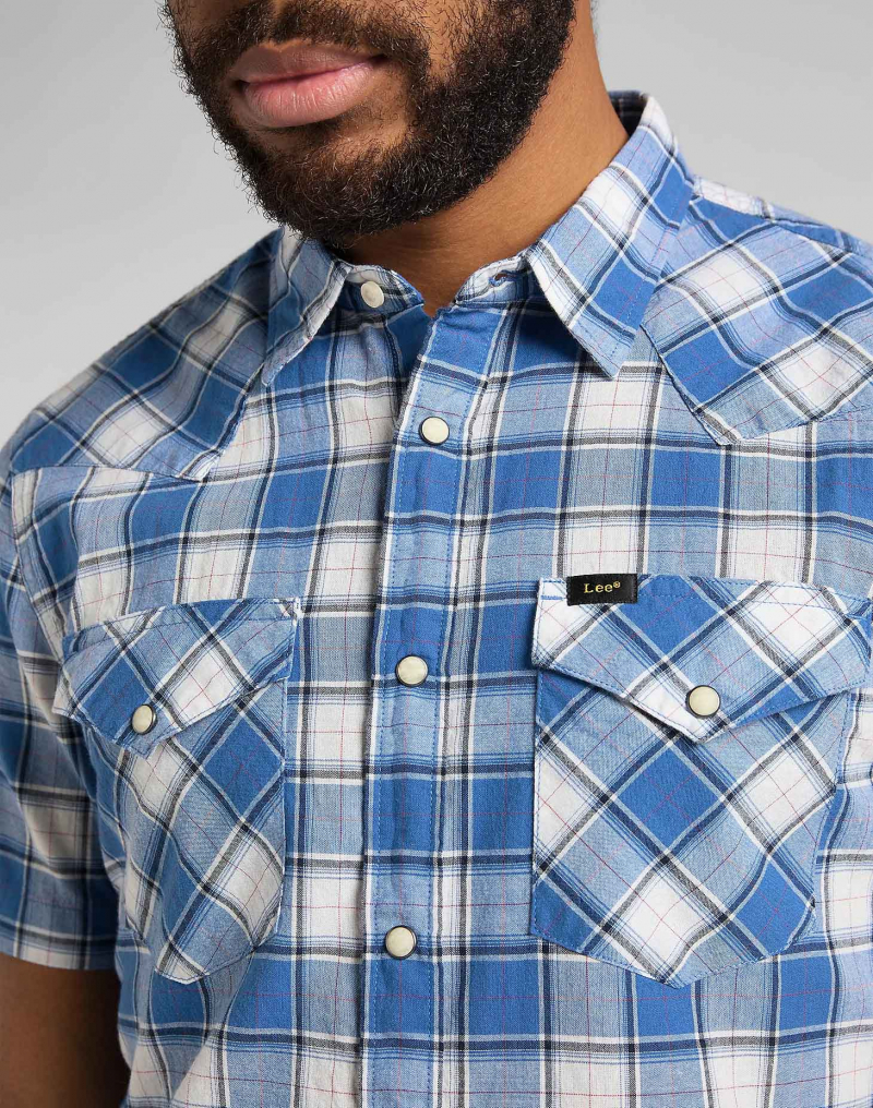 Camisa de hombre de manga corta Lee, modelo L66OOBUF, de cuadros azules - 2 - La Casa Dels Pantalons