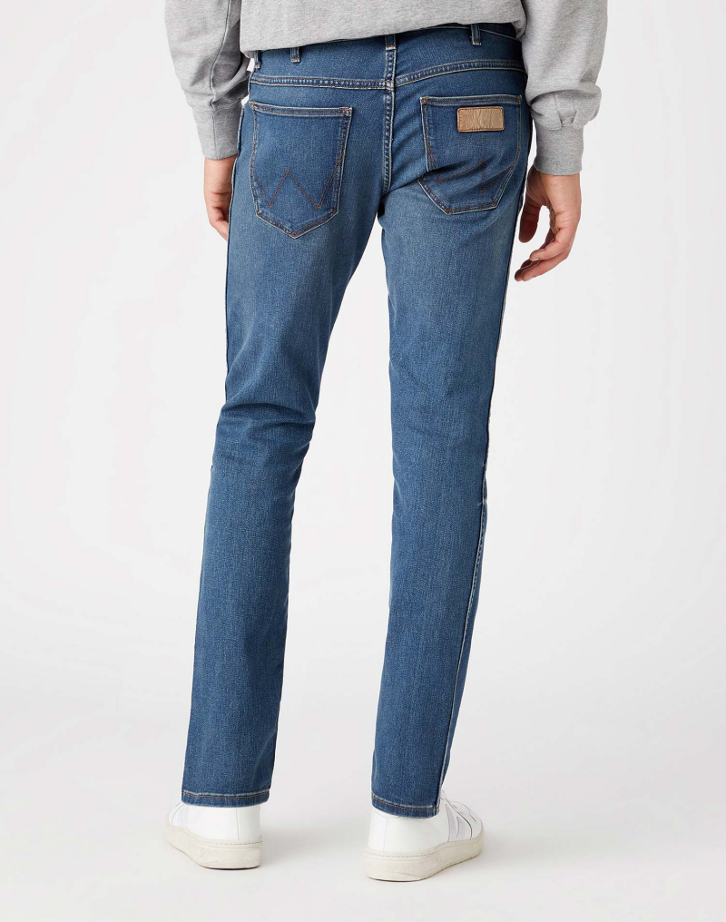 Pantalons texans d'home Wrangler Larston slim tapered, W18SXP409, rentats a la pedra - 3 - La Casa Dels Pantalons