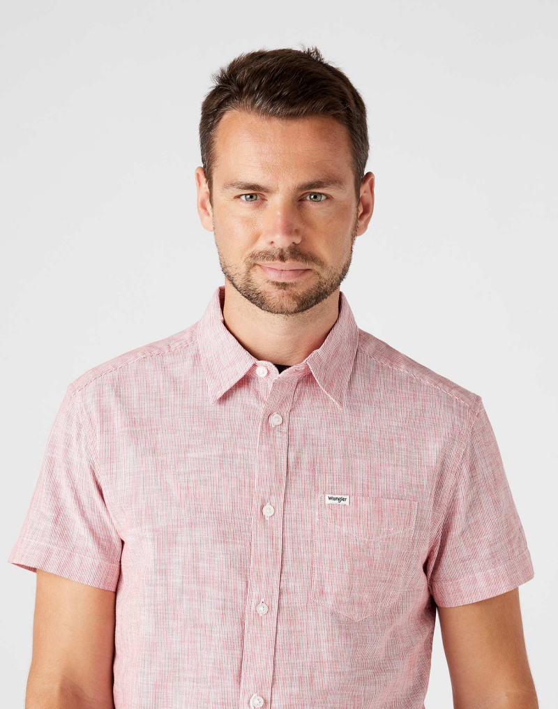 Camisa de hombre de manga corta Wrangler, W5J17OR06, de rayas rojas y blancas - 2 - La Casa Dels Pantalons