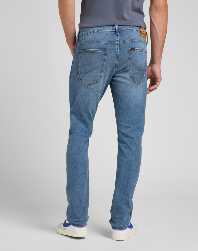 Pantalones vaqueros de hombre Lee Luke slim tapered, L719NLLT, lavados a la piedra claros - 2 - La Casa Dels Pantalons