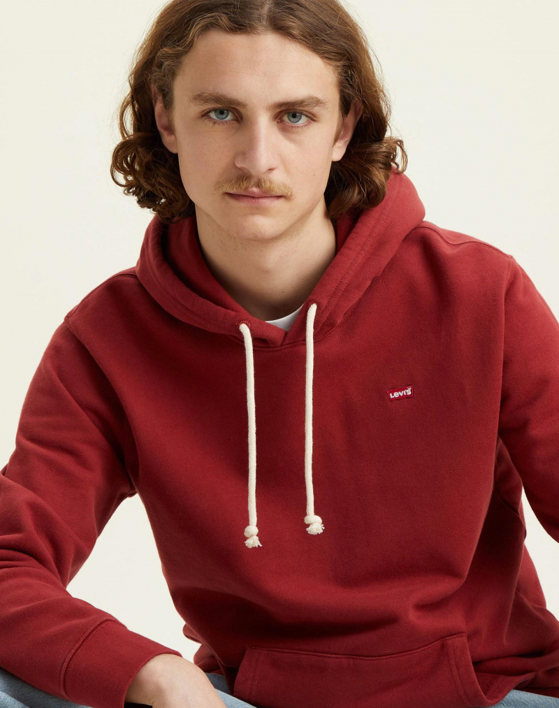 Dessuadora d'home amb caputxa Levi's, model 34581-0021, vermella - 2 - La Casa Dels Pantalons