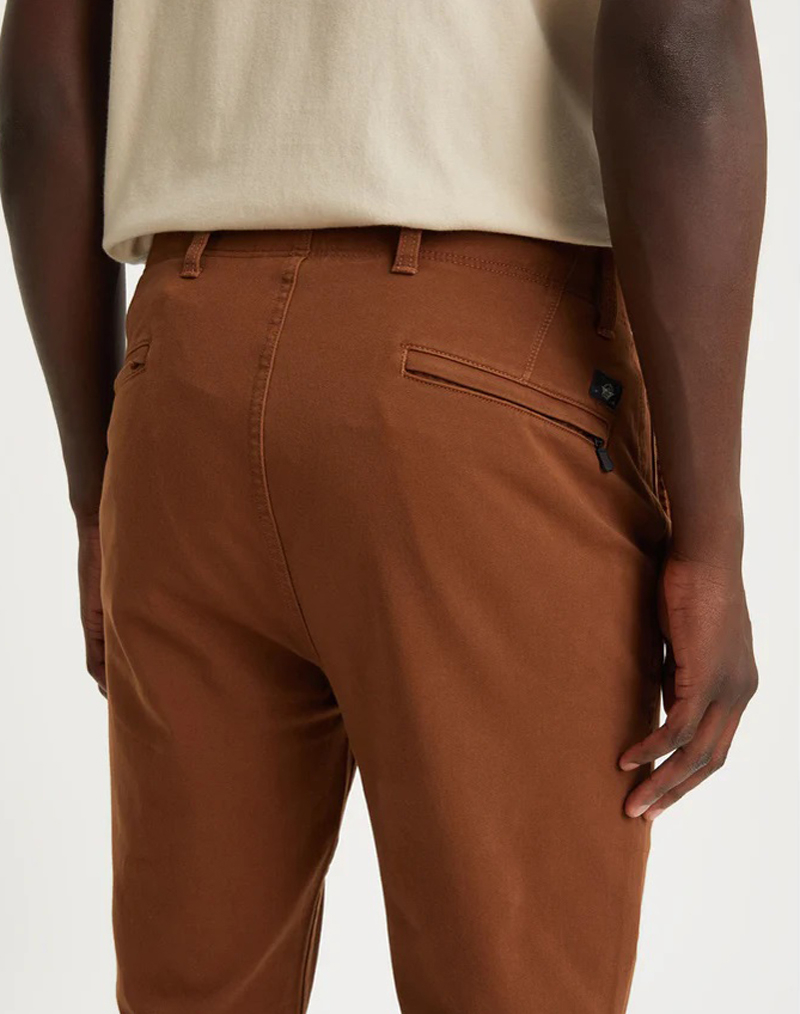 Pantalons d'home Dockers Alpha Khaki 360 skinny, model 55775-0042, ocre - 3 - La Casa Dels Pantalons