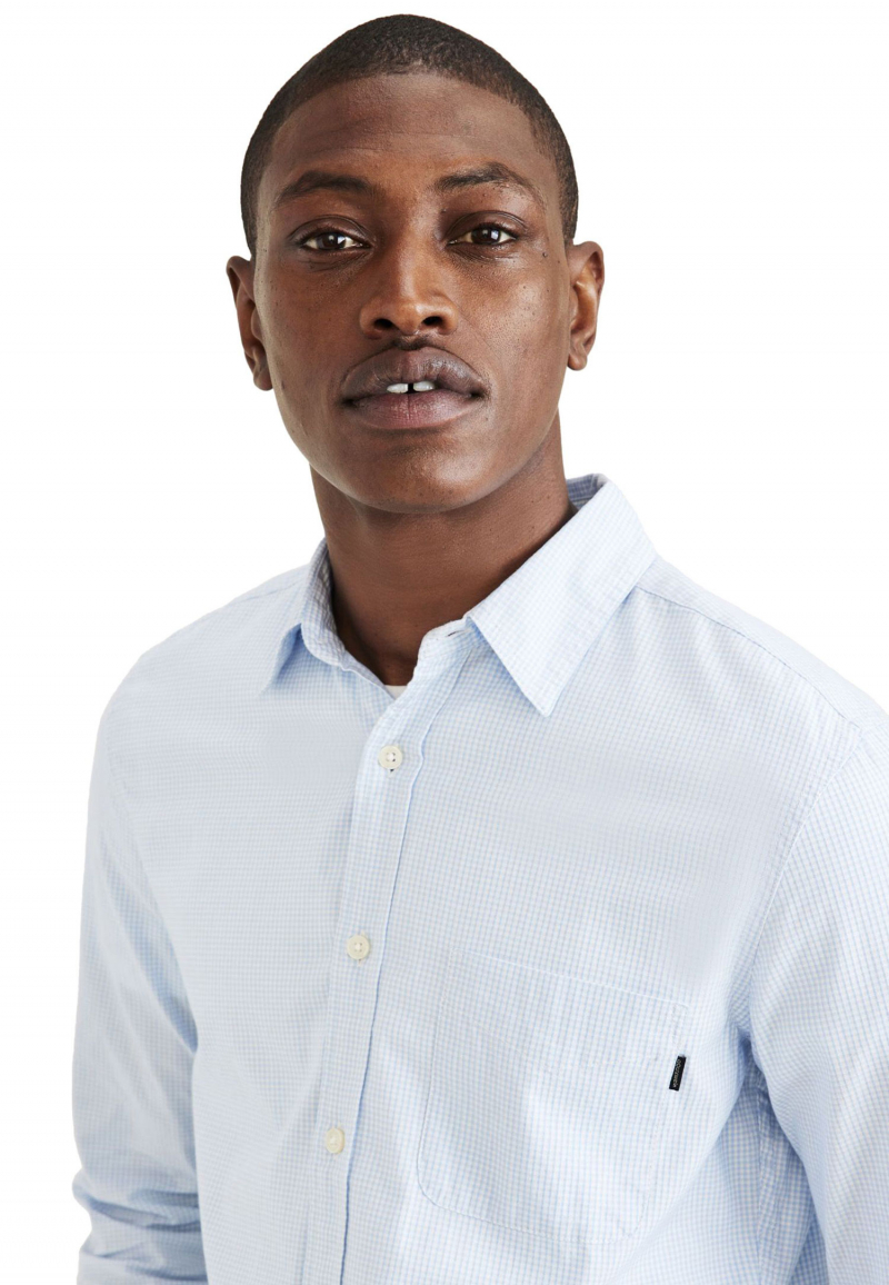 Camisa d'home de màniga llarga Dockers, model A1114-0047, de micro quadres blaus - 3 - La Casa Dels Pantalons