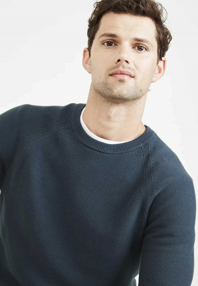 Jersey de hombre de cuello redondo Dockers, modelo A1105-0026, azul - 2 - La Casa Dels Pantalons