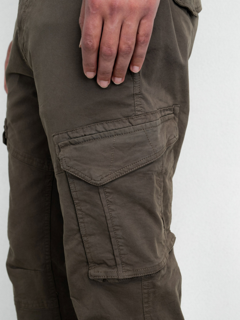 Pantalons cargo d'home Petrol tapered fit, model TRO587/7114, marrons - 3 - La Casa Dels Pantalons