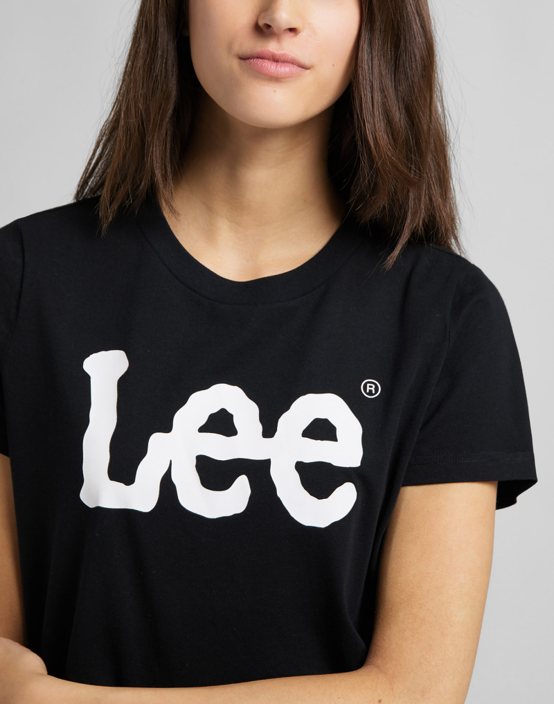 Camiseta de mujer de manga corta Lee, modelo L42UER01 112109467, negra - 2 - La Casa Dels Pantalons