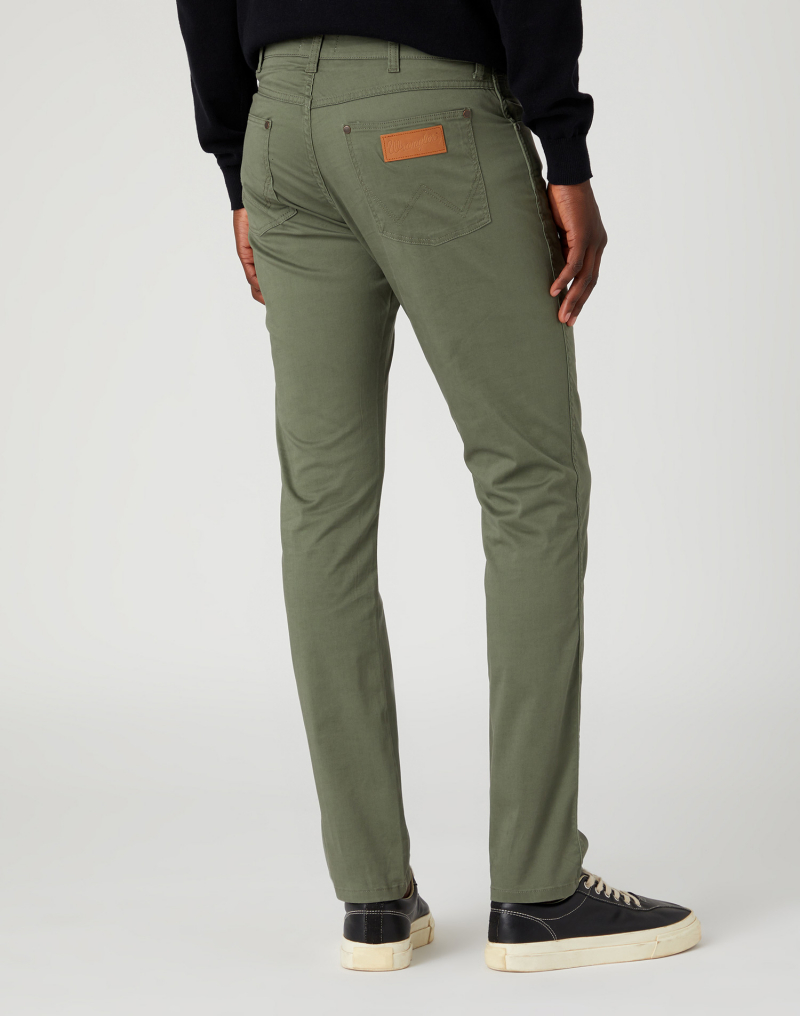 Pantalons texans d'home Wrangler Larston slim tapered, model W18SEAX45 112330756, caqui - 2 - La Casa Dels Pantalons