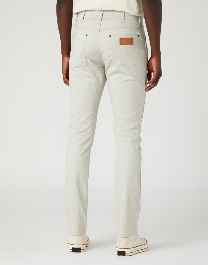 Pantalons texans d'home Wrangler Larston slim tapered, W18SEA38U 112330755, blanc trencat - 3 - La Casa Dels Pantalons