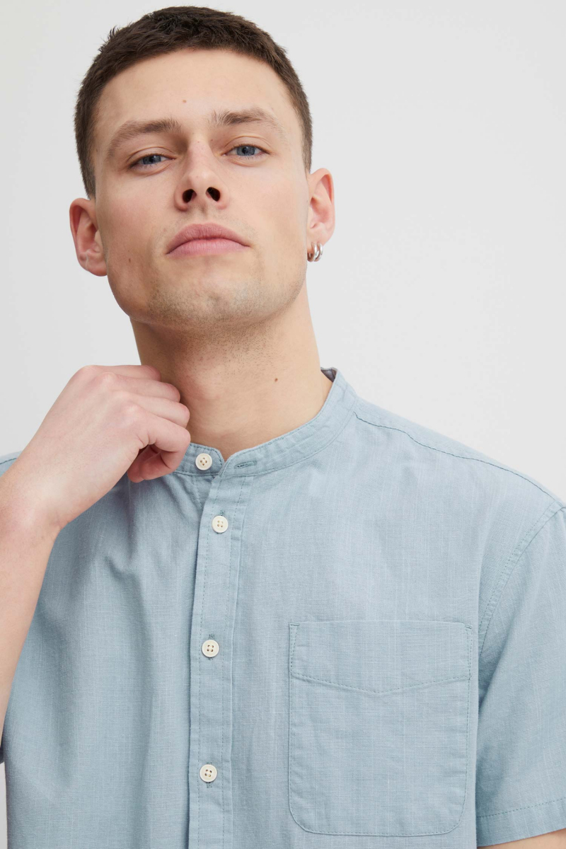 Camisa d'home de màniga curta Blend, model 20715830/164010, blava - 2 - La Casa Dels Pantalons