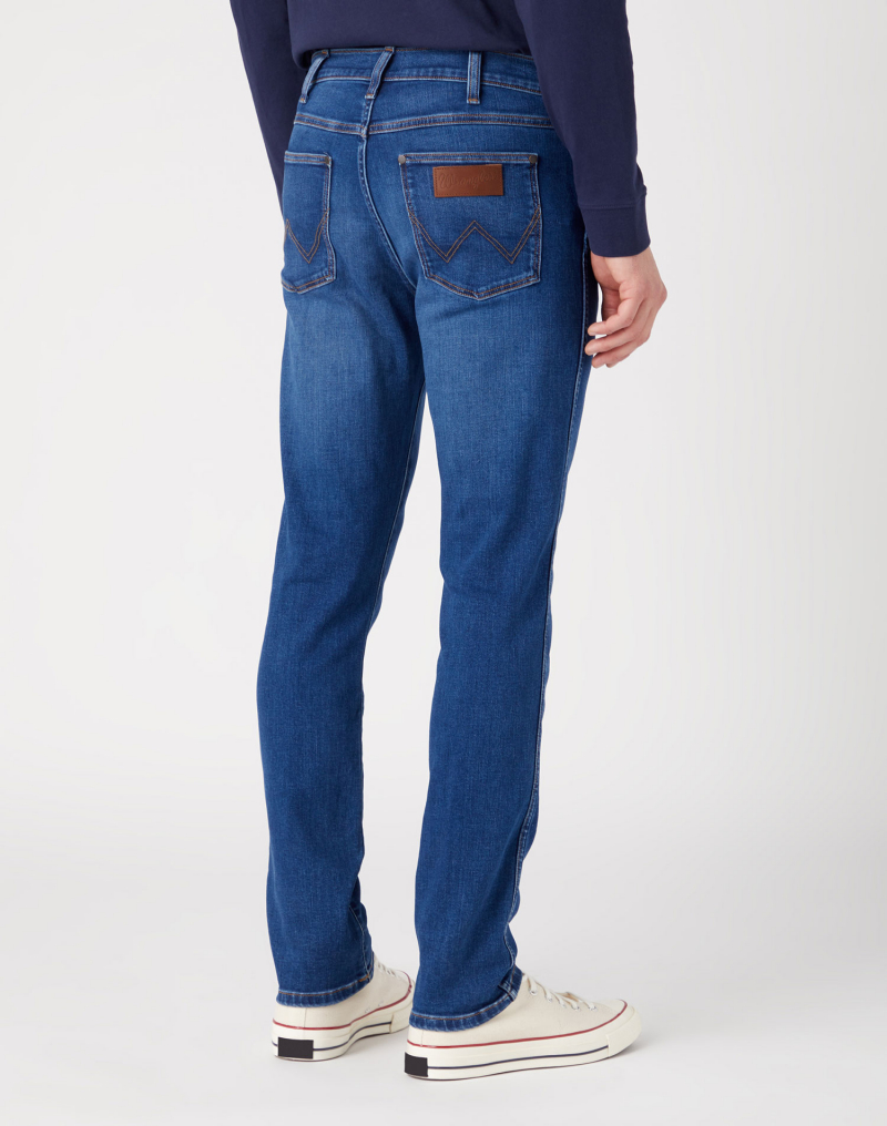 Pantalons texans d'home Wrangler Larston slim tapered, model W18SLD348 112341428, blau mig - 3 - La Casa Dels Pantalons