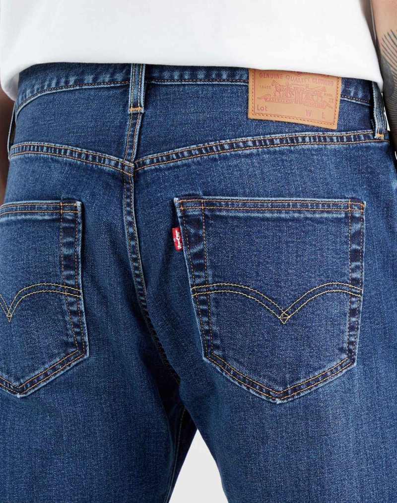 Pantalons texans d'home Levi's® 501® regular, model 00501-3215, rentats a la pedra - 3 - La Casa Dels Pantalons