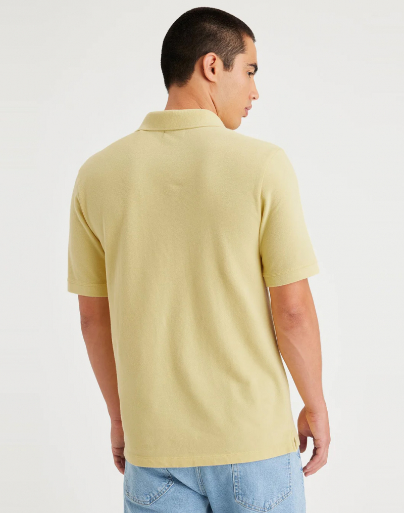 Polo d'home de m/c Dockers, model A4766-0022, groc - 2 - La Casa Dels Pantalons