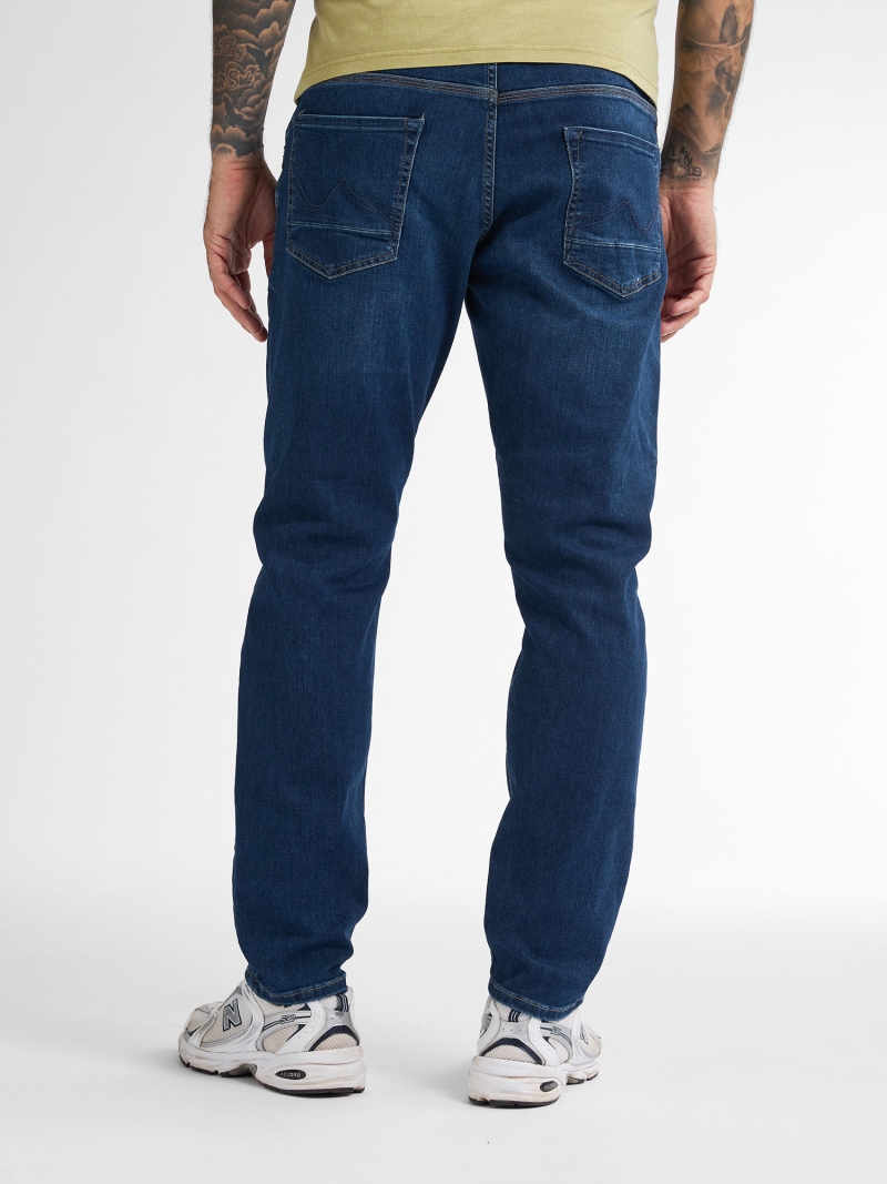 Pantalons texans d'home Petrol Russel tapered, color 5755 blau mig - 3 - La Casa Dels Pantalons