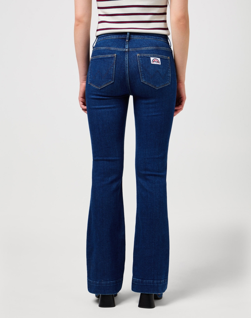 Pantalons texans de dona Wrangler Flare, model 112351028, blau mig - 2 - La Casa Dels Pantalons